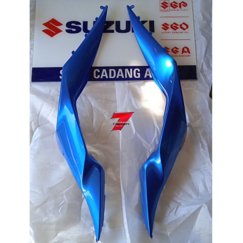 BODY KIRI KANAN GSX R150 BIRU ORIGINAL SUZUKI SGP