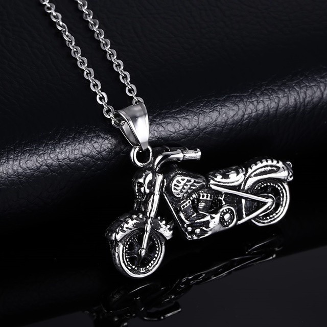 Men Fashion Ghost Rider Rock Punk Necklaces Pendants Fashion Motorcycle Necklace