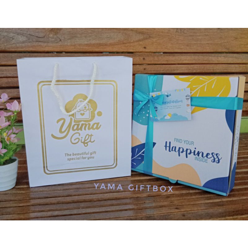 YAMA GIFTBOX hampers bayi parsel kado kelahiran bayi  handuk dan selimut bayi