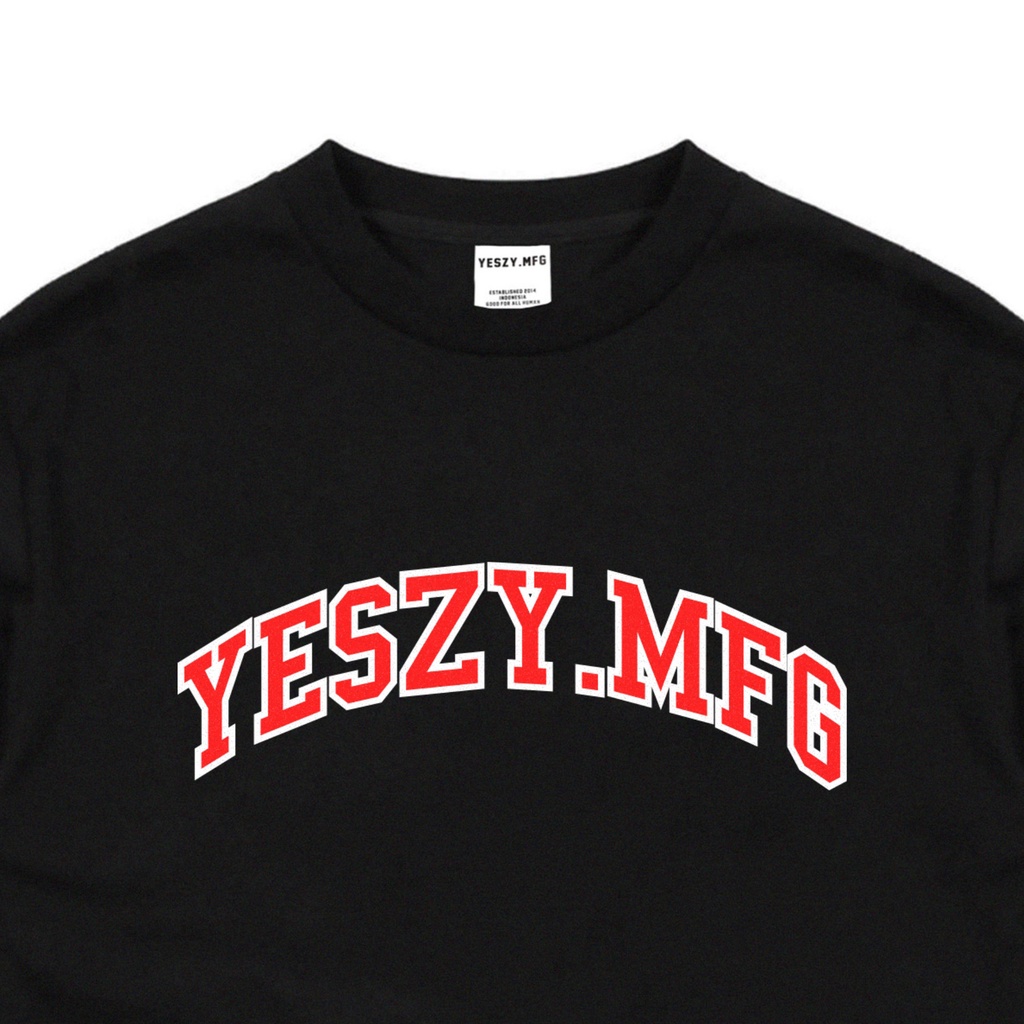 YESZY.MFG Tshirt Black Almighty F. Red