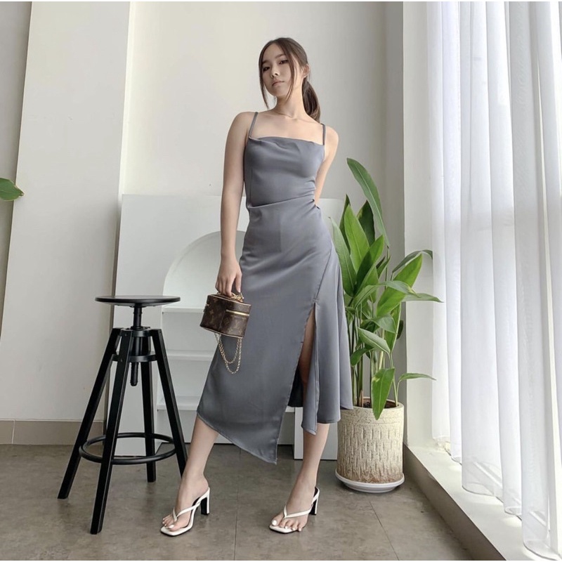 VELOVE SATIN DRESS KOREA BODYCON FIT ( WITH FLARE BOTTOM ) - PROM NIGHT GOWN - MIDI DRESS KONDANGAN - DRESS PESTA SEXY - SERAGAM BRIDESMAID DRESS SATIN - GAUN WANITA - PRAWEDDING DRESS - PREWEDDING ELEGANT - HADIAH / KADO ULTAH CEWEK