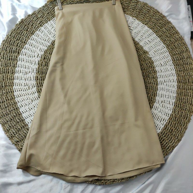 SKIRT SHAKILA A-LINE/ROK SERUT SHAKILA PREMIUM.Flare A-line.korean stlye. pakaian wanita fashion modis terupdate-ROK SAKILA KHAKI