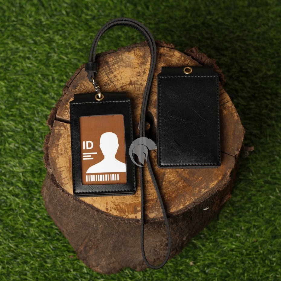 

NAME TAG KULIT / ID CARD HOLDER KULIT / ID CARD / GANTUNGAN NAMA FRONT HITAM SOUVENIR KANTOR MURAH