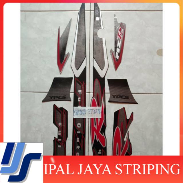 Stiker Striping fiz r 2001 hitam silver