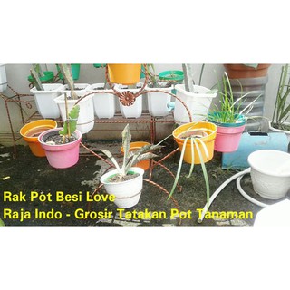 Ternew Rak  Pot  Besi Love  100 cm Rak  Pot  Tanaman Bunga  dan 