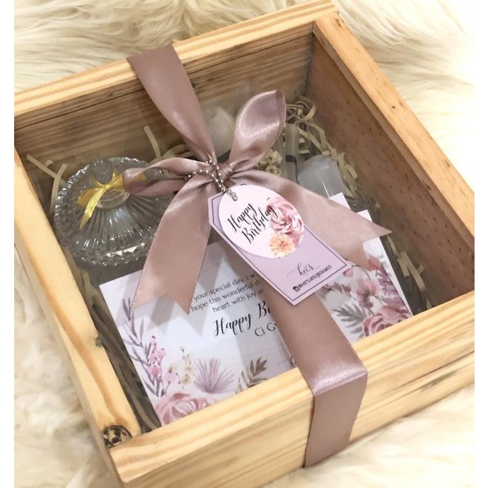 

CUSTOM GIFT - WOODEN ACRYLIC BOX DSG54546WE