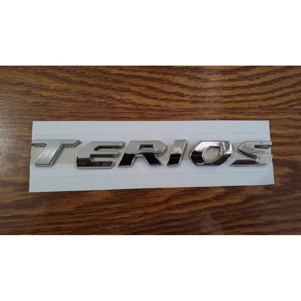 Emblem Logo Bagasi Mobil Terios 2018 up