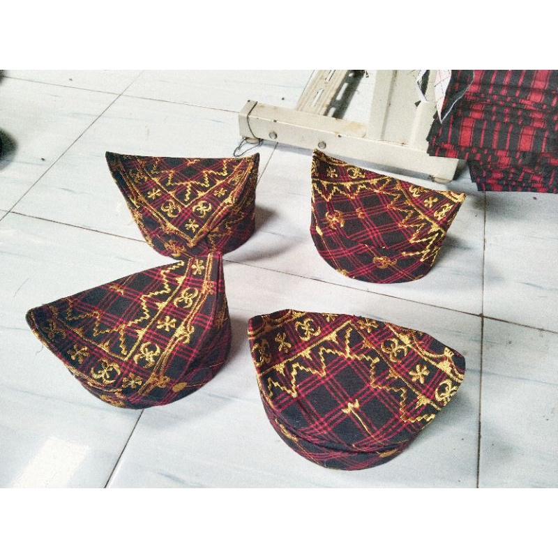 PECI KOPEAH KOPIAH SONGKOK KOPYAH KOPYAH TAPIS LAMPUNG BORDIR PERAHU ORIGINAL