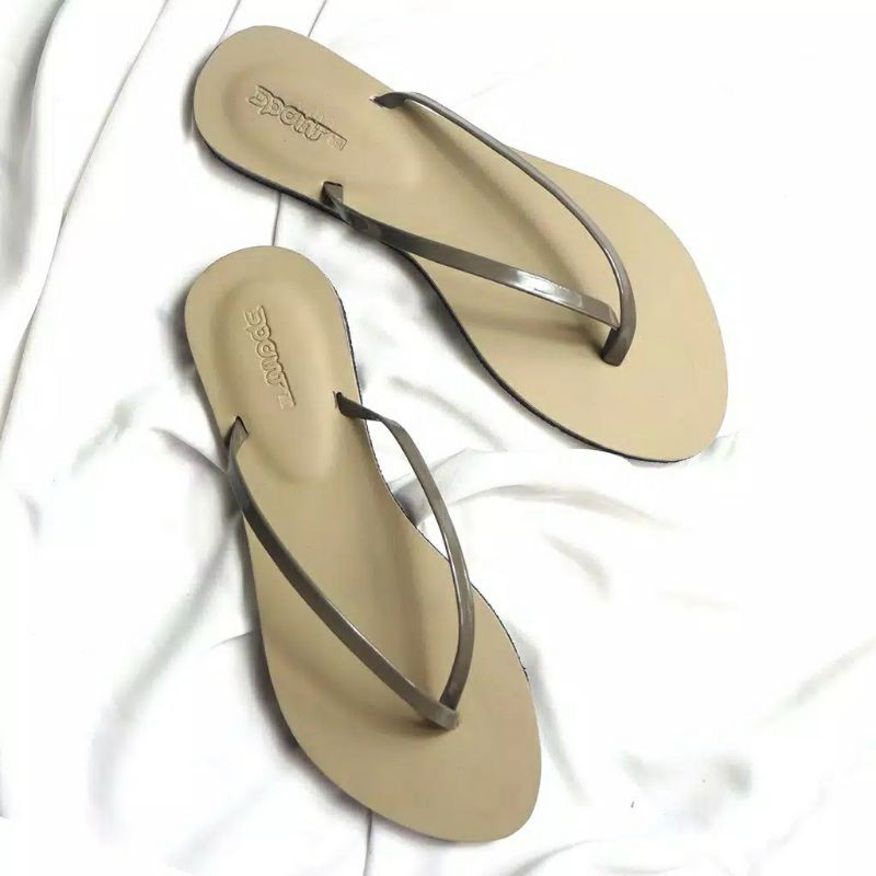 Sandal Jepit Karet Wanita Thostee Rubby pusatmode1234-Cream