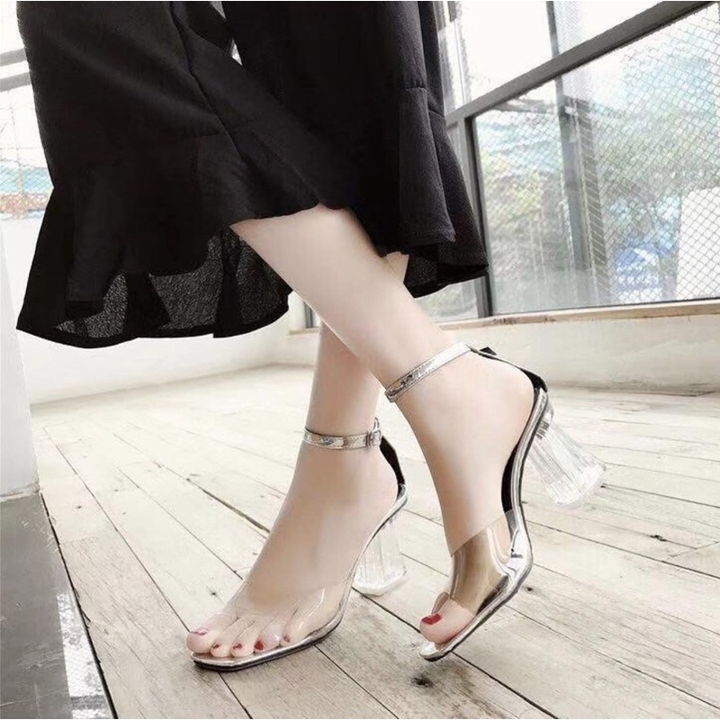 Heels 1745