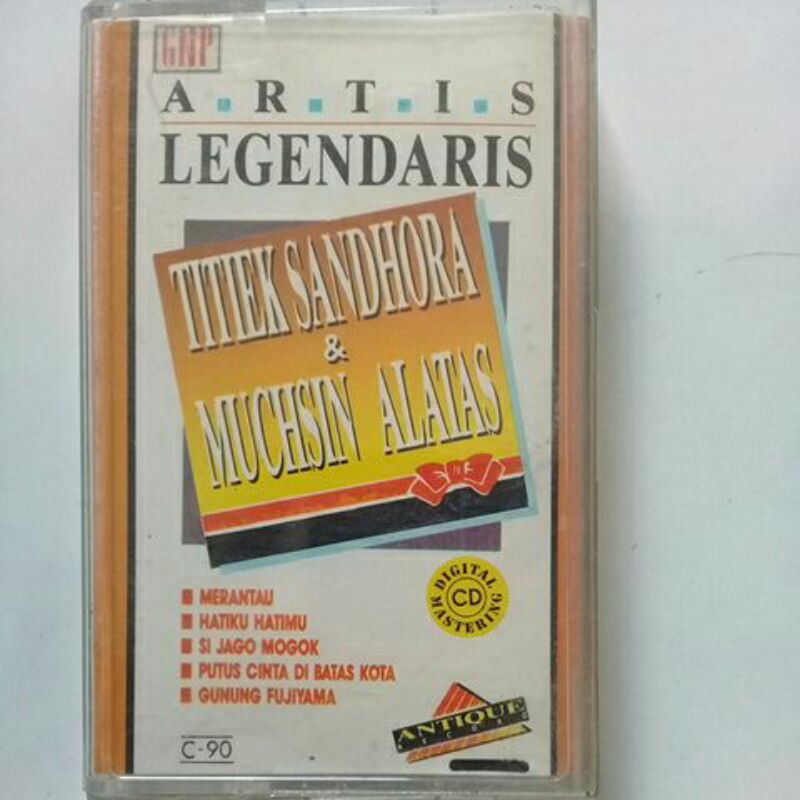 kaset pita Artis legendaris Titiek Sandhora & Muchsin Alatas