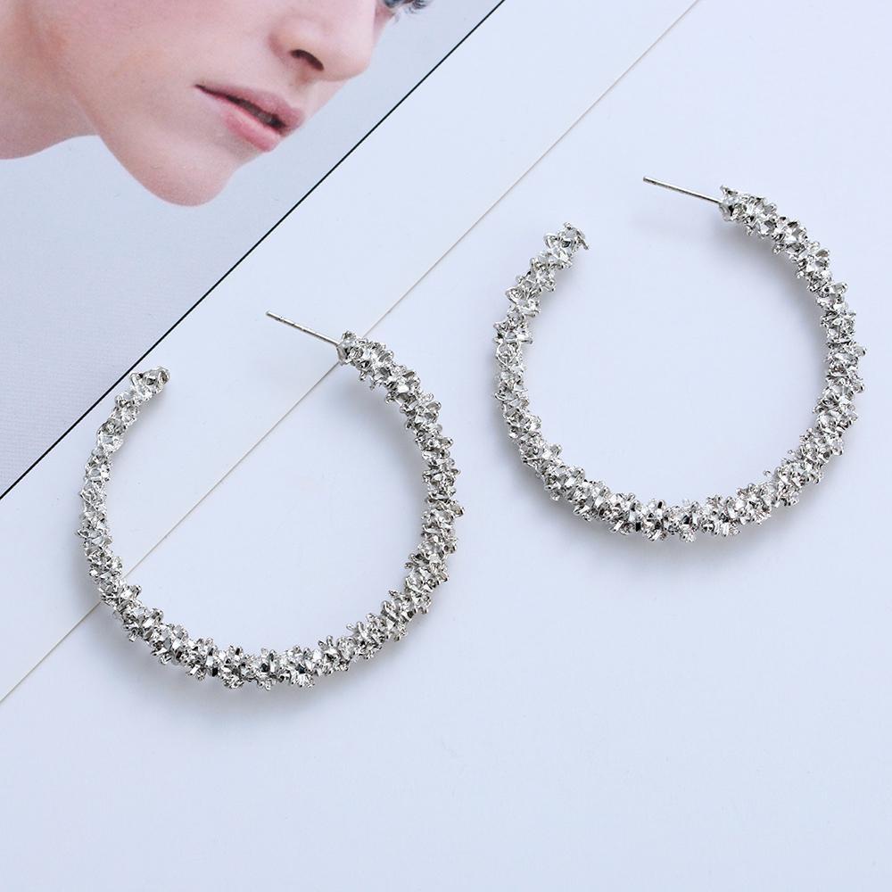 Lily 1pasang Menjuntai Drop Earring Perhiasan Aksesoris Berlebihan Bentuk C Bulat Boho Gothic Metal Statement