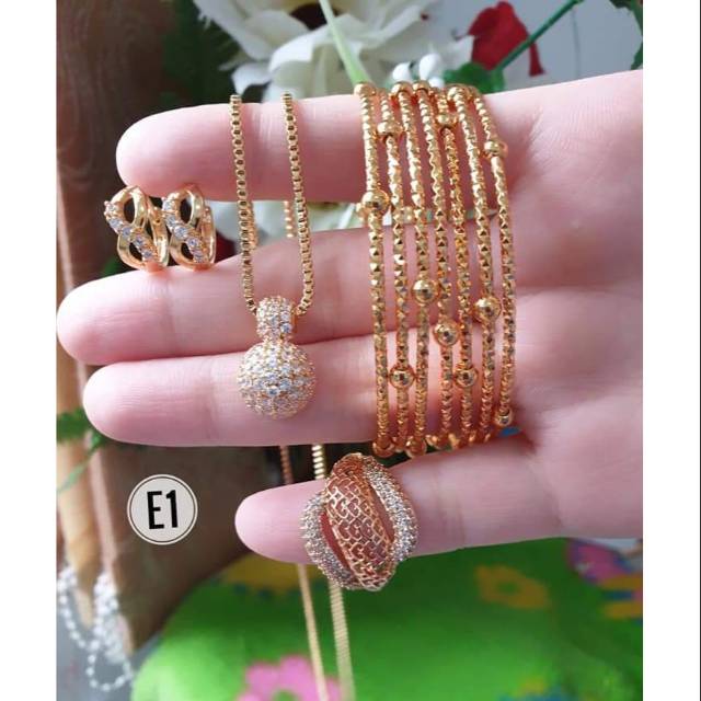 SET 4IN1 PERHIASAN XUPING