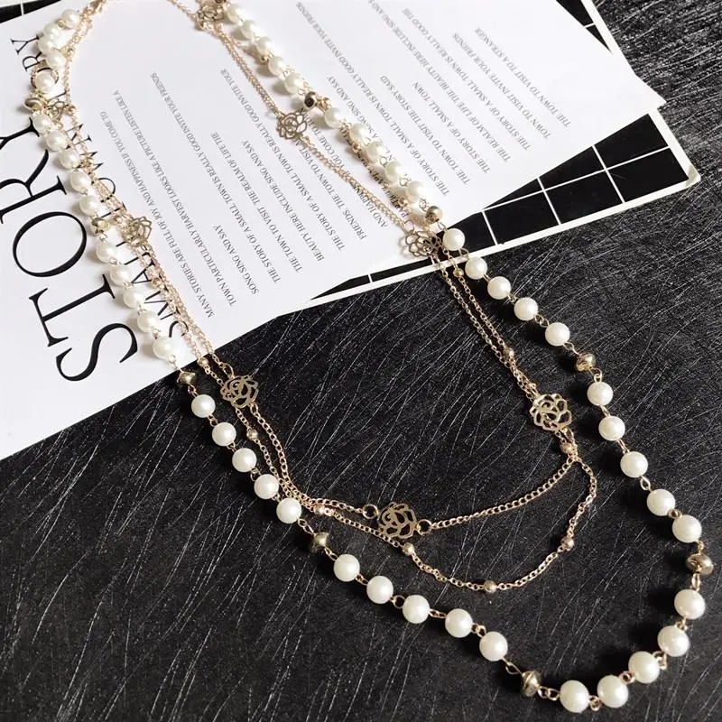 Kalung Rantai Banyak Lapis Dengan Liontin Bunga Mawar Aksen Mutiara Untuk Wanita