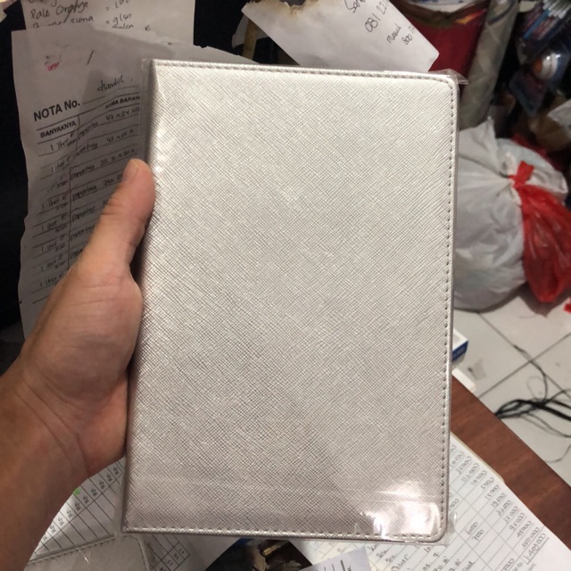 

Agenda silver a5 isi banyak