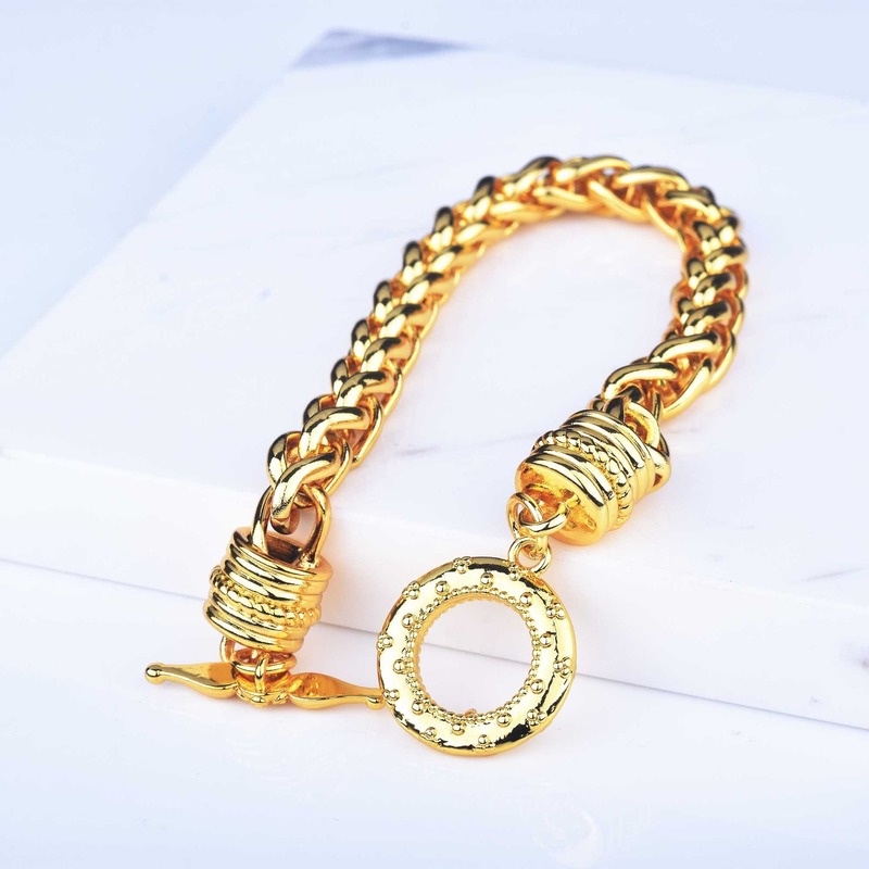 European and American Vintage Engraving Buckle Chain Bracelet