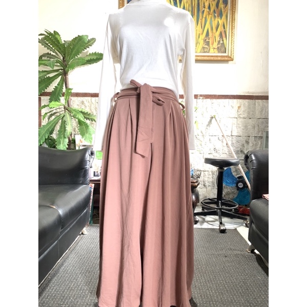 Kulot Merk GU | Celana Adidas ORI | Rok Merk Uniqlo | Brended Sisa Ekspor dan Sisa Butik