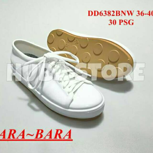 HUBA JELLY SHOES SEPATU WANITA KETS CASUAL CEWEK KARET IMPORT BARABARA WHITE PUTIH GLOSSY