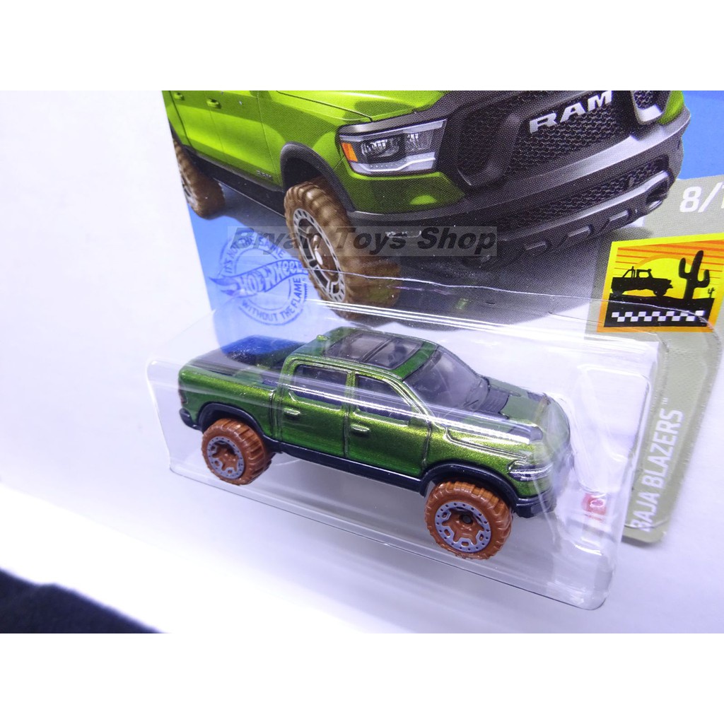 Hot Wheels 2020 Ram 1500 Rebel Hijau