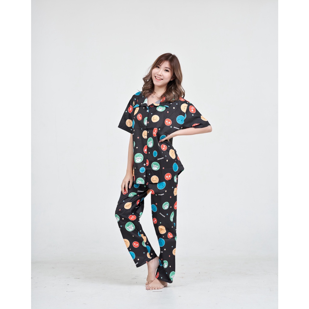 IZANY Piyama Dewasa CP size EROR saten apple-WOO BLACK