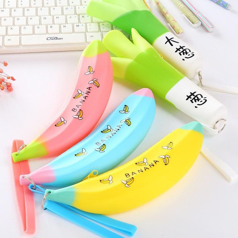

Dompet/Tempat Pensil bentuk Pisang Silikon