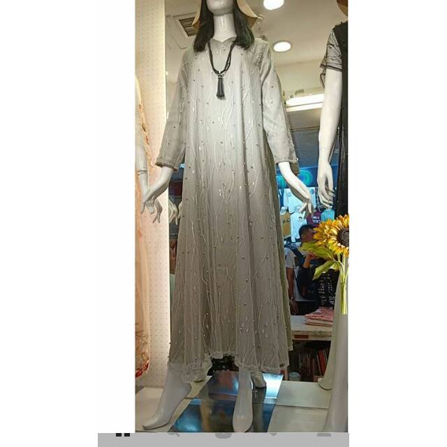 Gamis tile bordir
