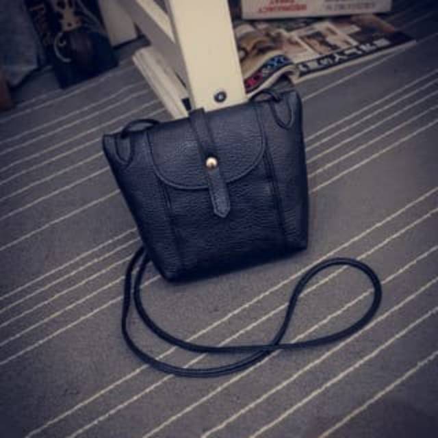 Tas wanita/Tas Korea/Tas selempang retro korea/mini shoulder Messenger bag bta051 - Hitam