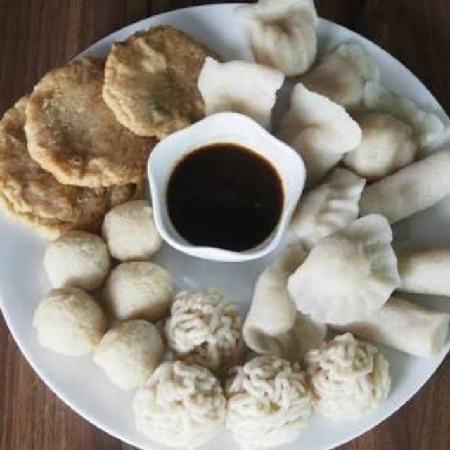 

Pempek langsung dari Palembang