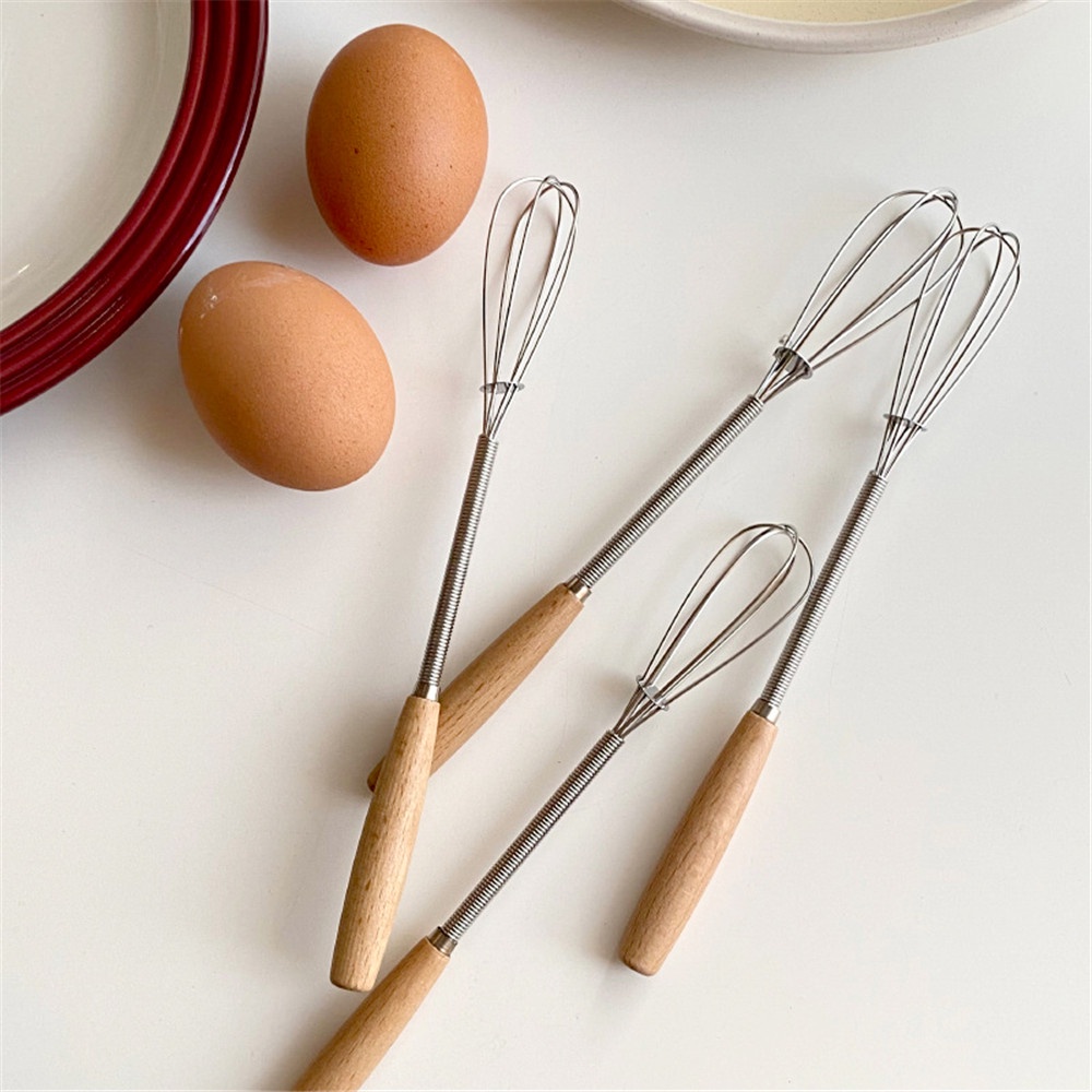 1pc Alat Pengocok Telur / Krim / Mentega Manual Mini Portable Dengan Gagang Kayu