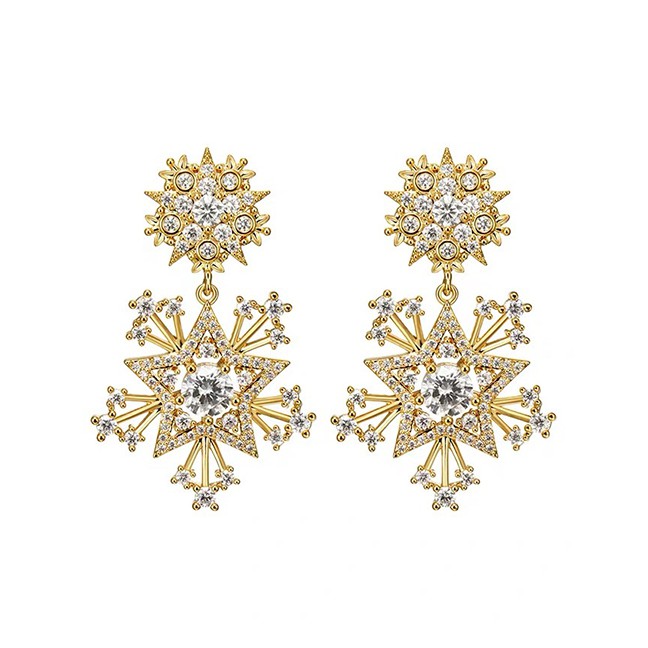 LRC Anting Tusuk Fashion Golden Rhinestone Pentagram Earrings K06038