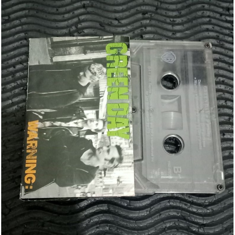 Kaset Pita Green Day - Warning - punk - mxpx blink 182