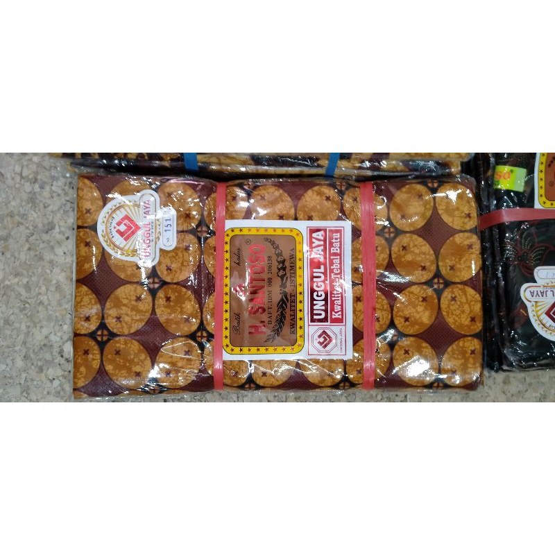 kain panjang H santoso grade A1 Coklat