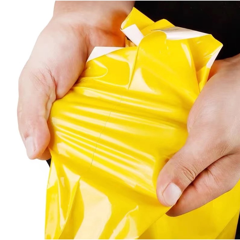 

PLASTIK POLYMAILER KUNING / YELLOW - [20x30] 100 PCS Polymailer Kuning Premium Glossy