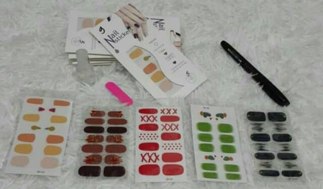 Stiker kuku Gel perset set