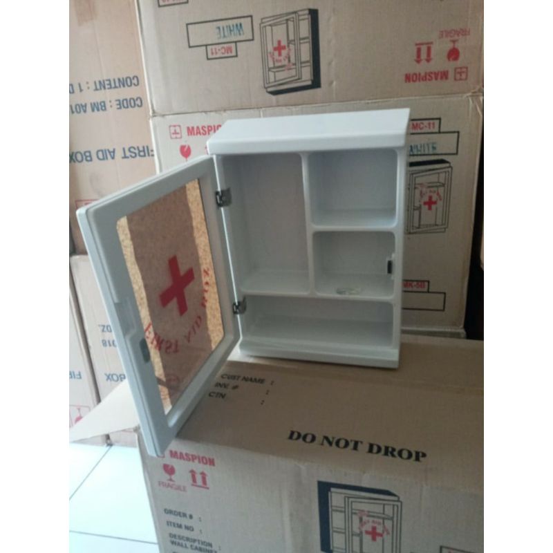 Jual KOTAK P3K FIRST AID BOX KOTAK OBAT MC 11 KOTAK P3K DINDING 