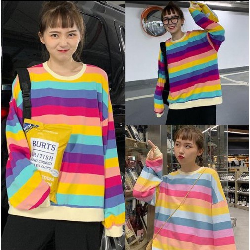 Baju Kaos  Wanita Lengan Panjang Motif Garis Pelangi