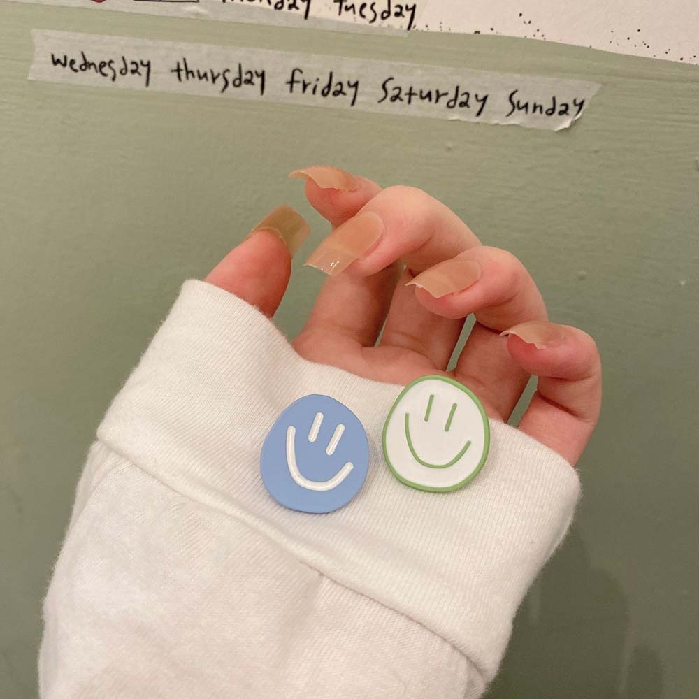 Needway  Trend Smile Earrings Sweet Fashion Jewelry Stud Earrings Women Asymmetrical Cute Korean Cartoon Girls Alloy/Multicolor