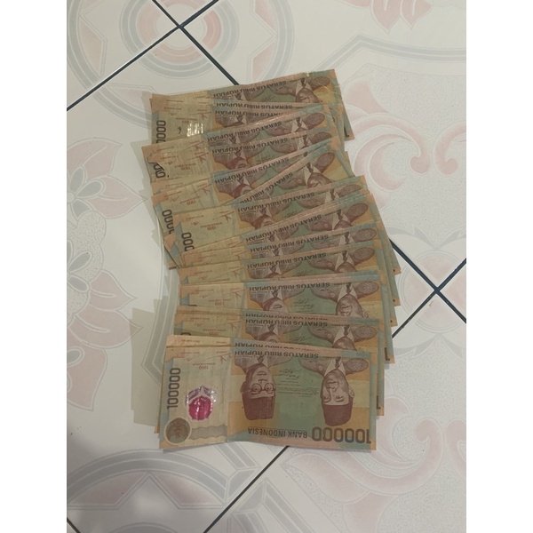 Uang Jadul 100.000 Paket 9 Pcs