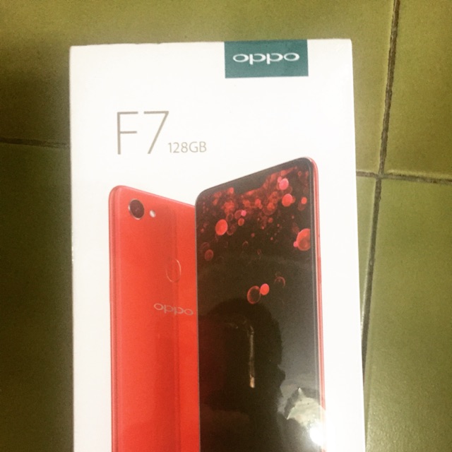 OPPO F7 128 GB 6 GB Hadiah