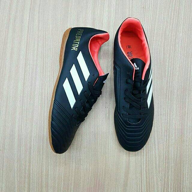 Adidas futsal  Predator