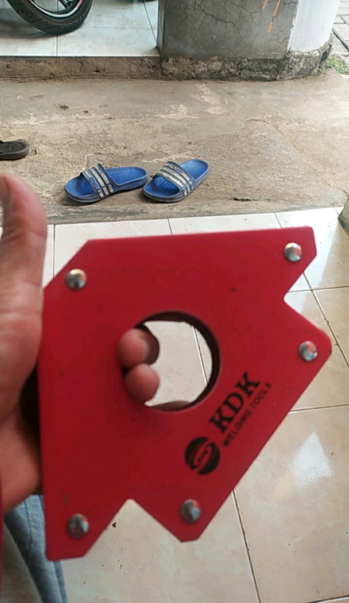 Siku Magnet Las 5 Inch 75lbs Kdk / Magnetic Welding Holder 5inch 75 Lbs Merk Kdk