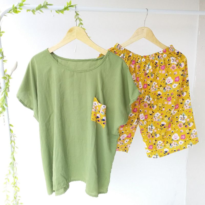 SETELAN BAJU PENDEK CELANA PENDEK