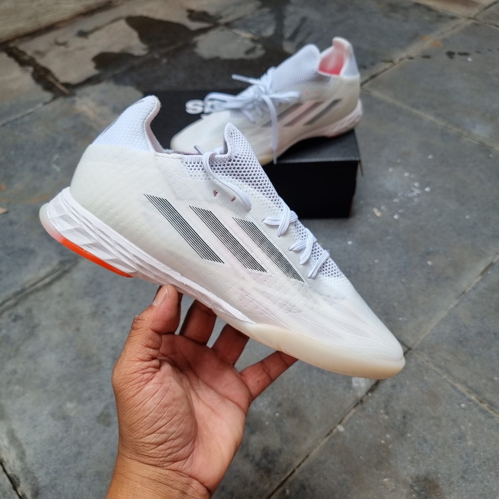SEPATU FUTSAL ADIDAS SPEEDFLOW.1 WHITE RED IC-SEPATU FUTSAL ADIDAS-SEPATU FUTSAL-SEPATU ADIDAS-FUTSA