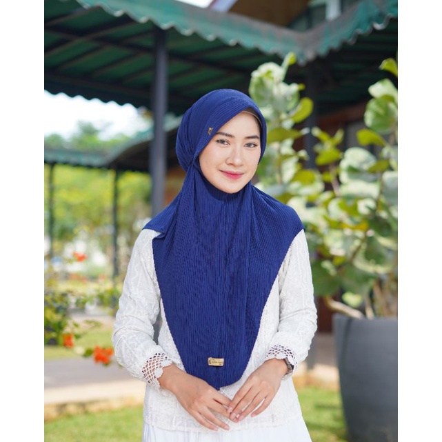 BERGO PLISKET TALI ROPEL DEWASA BY DESMONDA HIJAB