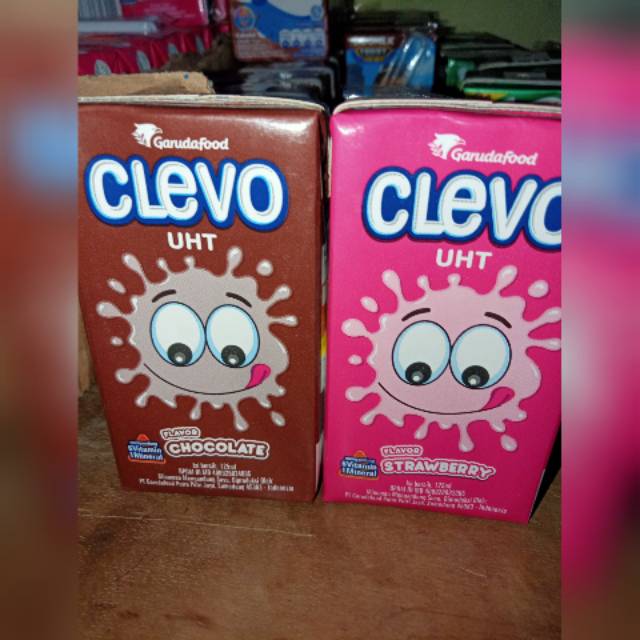 

Clevo coklat dan stroberi