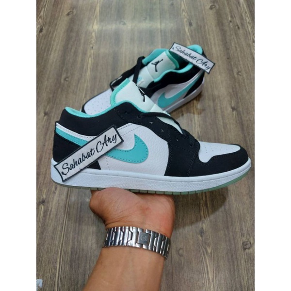 Sepatu Air Jordan 1 Low Island Green Shopee Indonesia