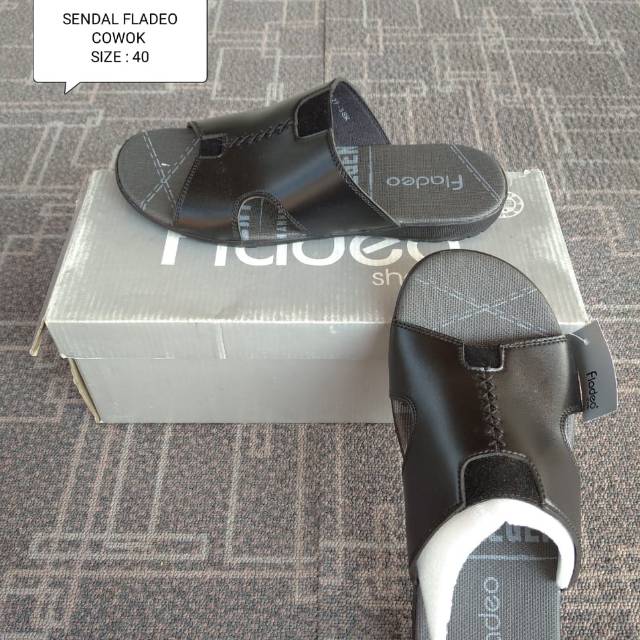 sandal fladeo cowok