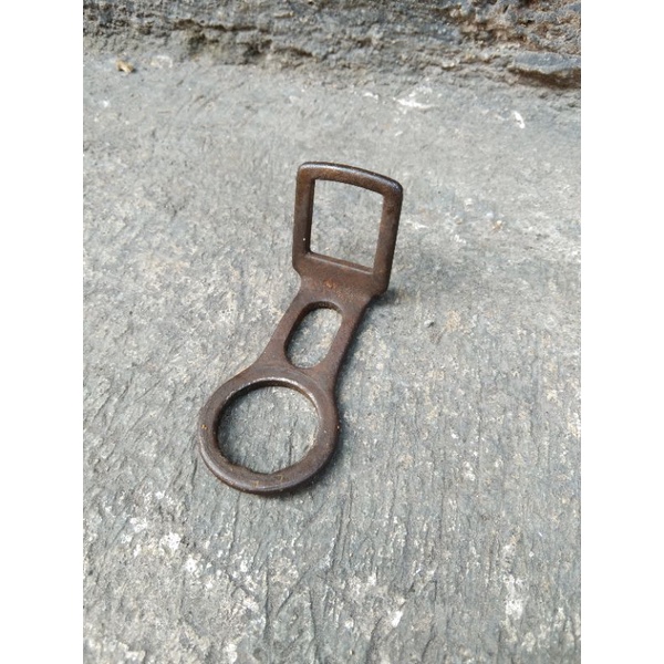 holder dudukan lampu ontel simplex fongres tua