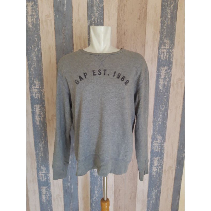 crewneck GAP