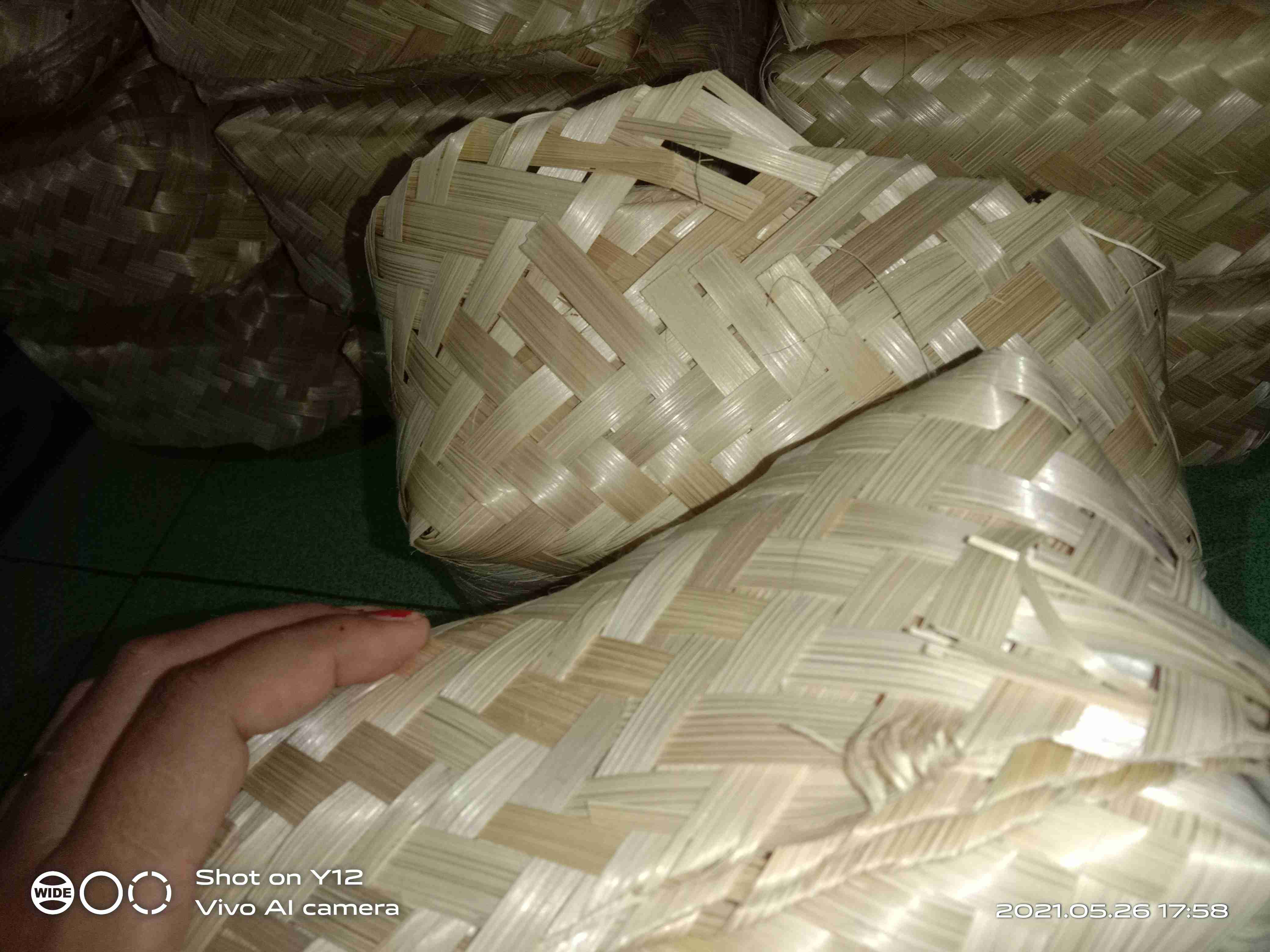 Besek Bambu Sepasang 20*20*11 Murah Distributor Jkt